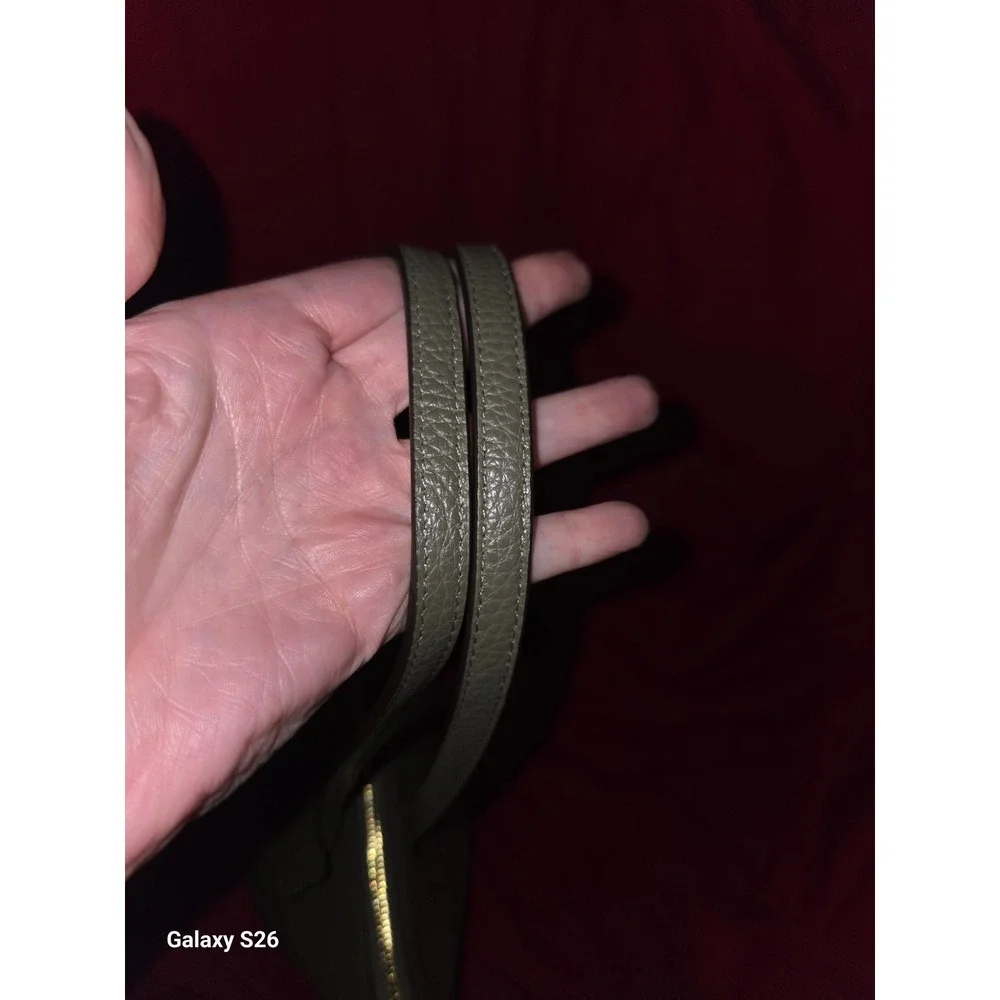 Coach zip top